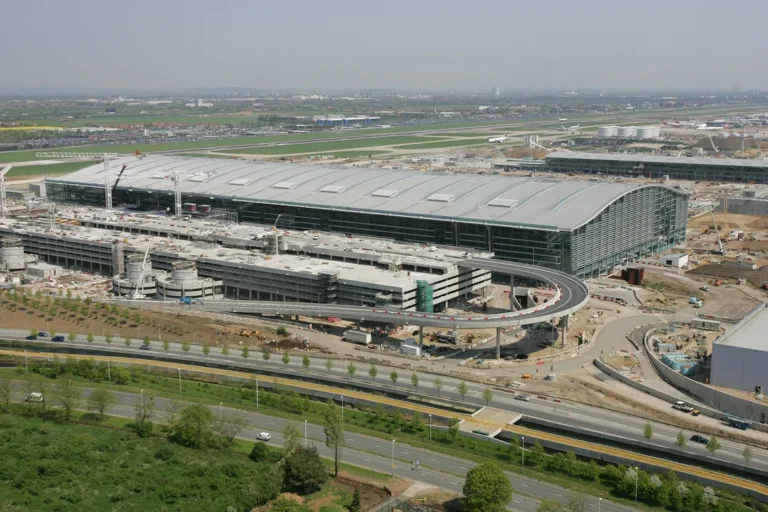 Heathrow Terminal 5 Multistory Carpark – United Kingdom